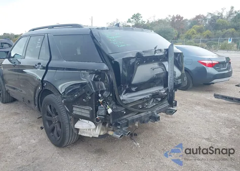 2022 Ford Explorer St z USA, uszkodzony, nr VIN 1FM5K7GC2NGC06021